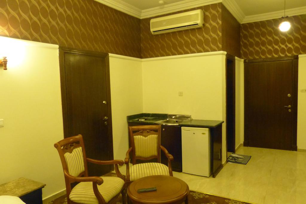 Al Denny Aparthotel 제다 객실 사진